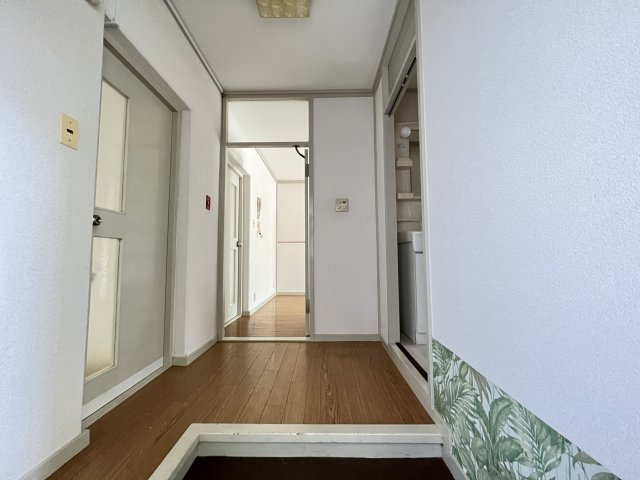 【玄関】