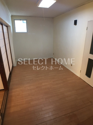 【居間・リビング】 | シャルム中島 | 使いやすい居間です