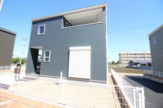 【外観】 | 【2号棟】ストレージルーム付きの4SLDK新築住宅☆