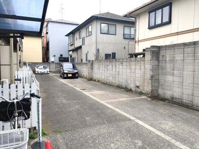 シティハイムベータの駐車場