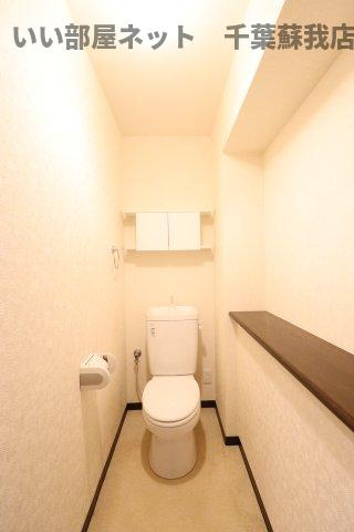 ラ・プルミエールのトイレ|コンパクトで使いやすいトイレです