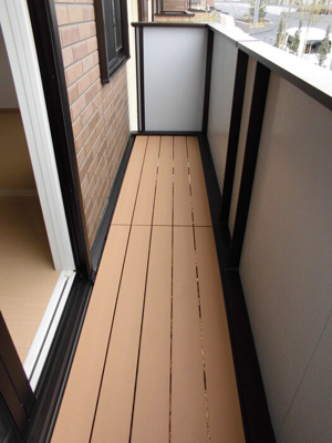 【バルコニー】 | PARK HILLS MIYAKO F | ※同物件・反転タイプの写真です。