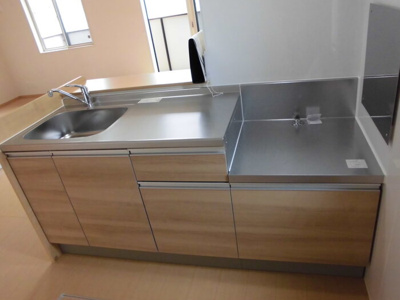 【キッチン】 | PARK HILLS MIYAKO F | ※同物件・反転タイプの写真です。