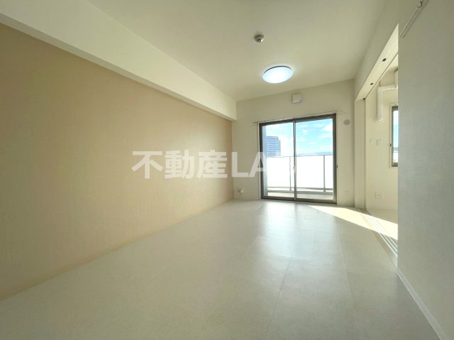 グレースリバー中之島の洋室