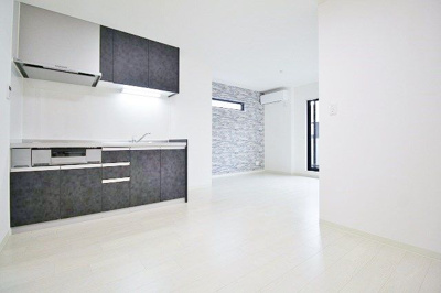  | 令和2年建築！市内一棟収益物件！