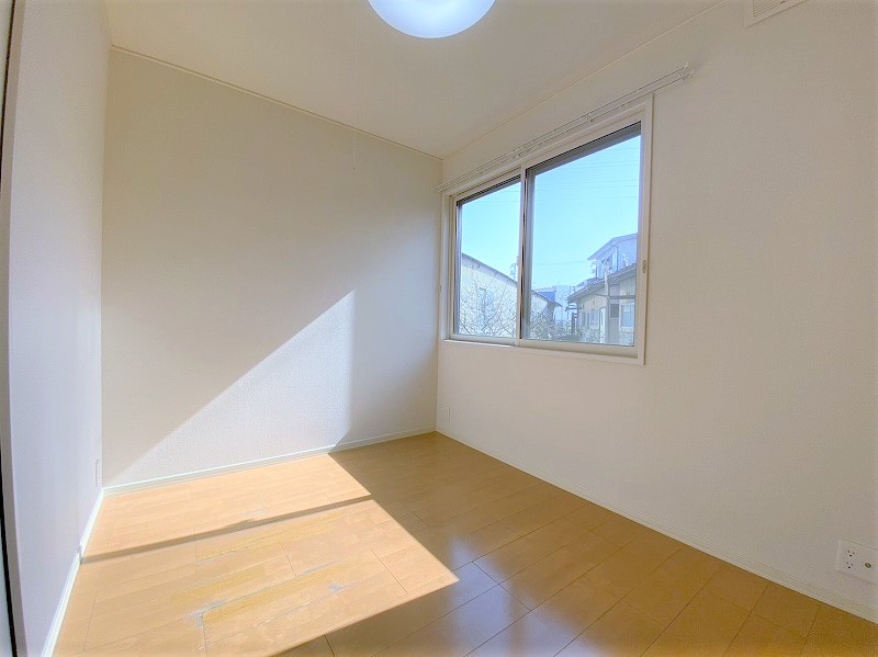 サンハイム・ユウの洋室