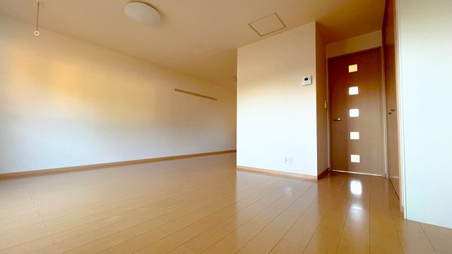 サンコート静浦Bの居間・リビング