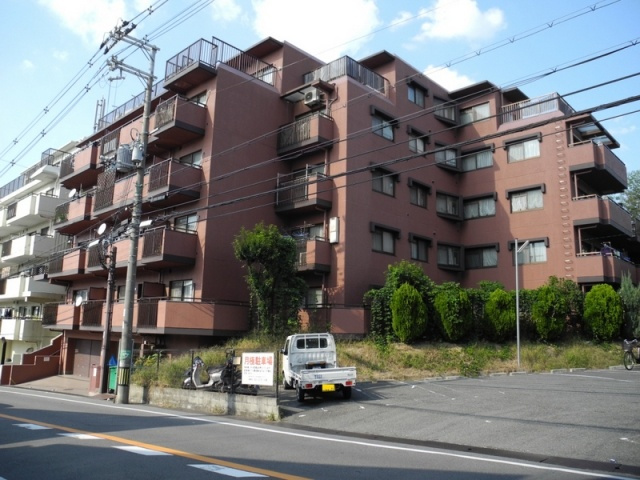 セザール香里ヶ丘の外観|分譲賃貸