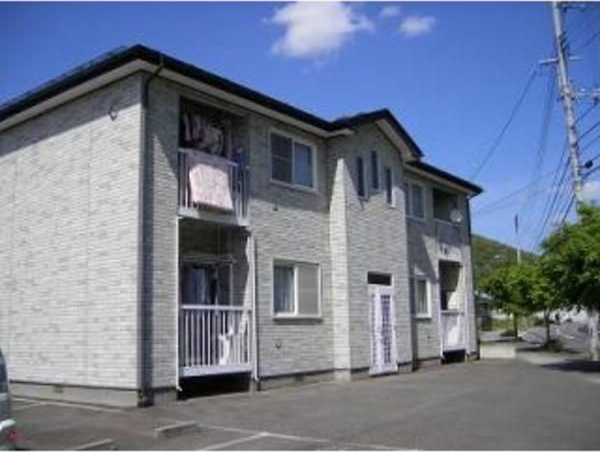 メゾンリリーフ長岡 C棟