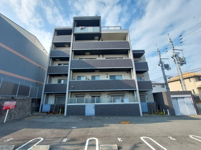 YF宮山台ガーデンの外観