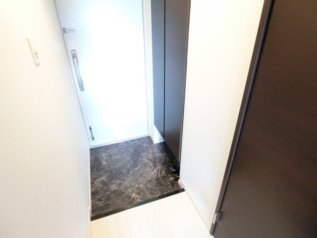 YF宮山台ガーデンの玄関|同物件別部屋写真イメージ