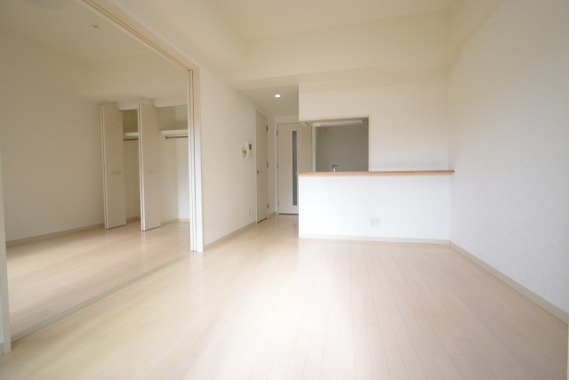 スワンズシティ難波南の居間・リビング