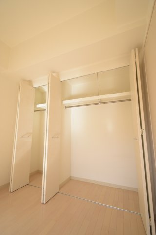 スワンズシティ難波南の収納