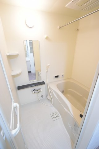 スワンズシティ難波南の浴室