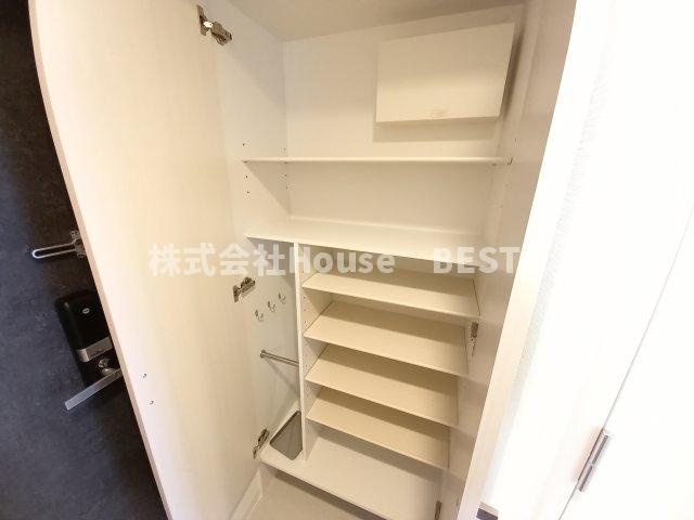 エスプレイス神戸フォルムスクエアの収納