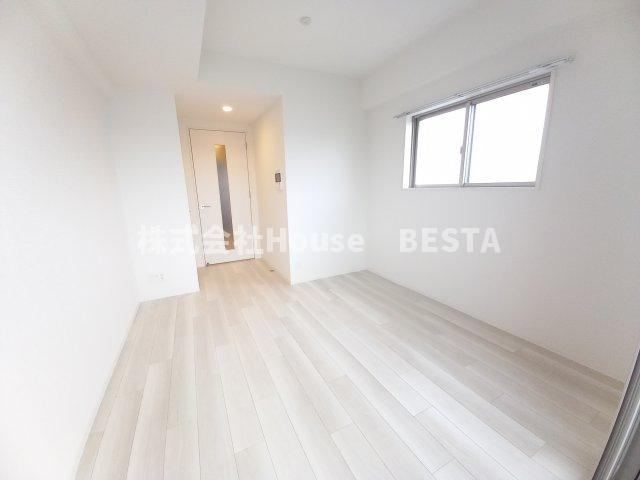 エスプレイス神戸フォルムスクエアの居間・リビング