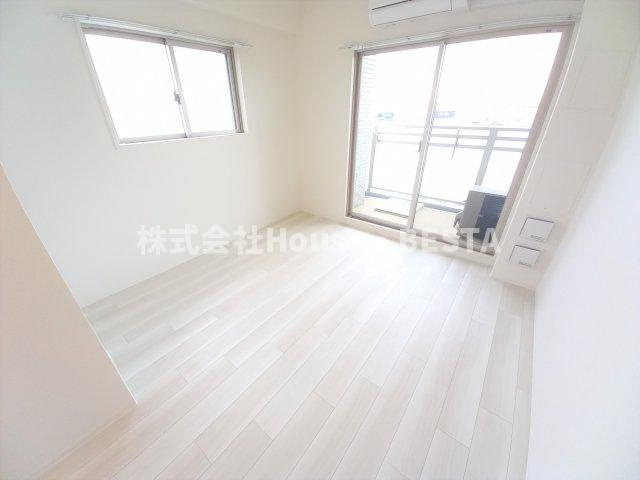 エスプレイス神戸フォルムスクエアの居間・リビング