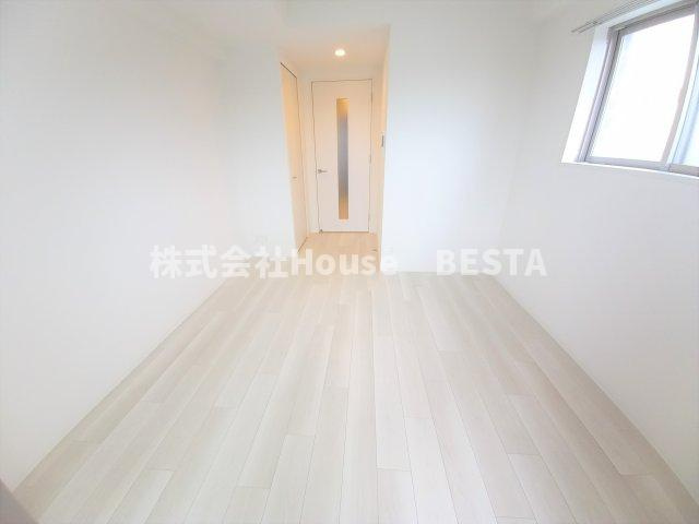 エスプレイス神戸フォルムスクエアの居間・リビング