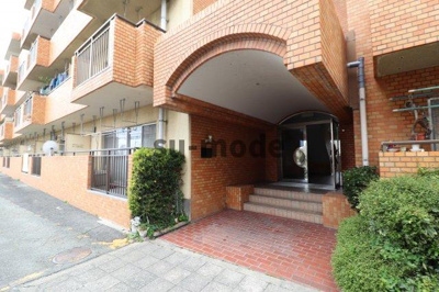 【エントランス】 | メゾントゥルース