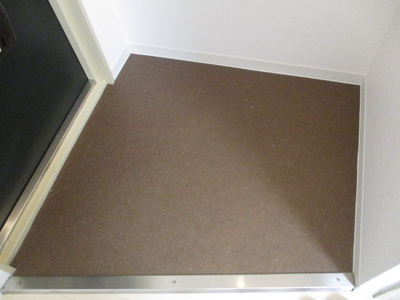 【玄関】 | レナジア中加賀屋