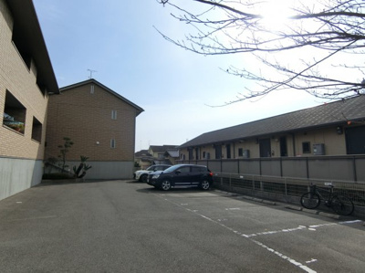 【駐車場】 | 春日丘ヒルズ