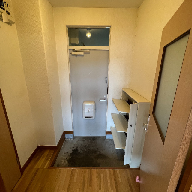 コーポ北栄の玄関