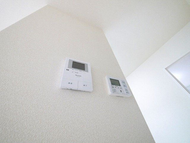 グランシャリオ瑠璃のセキュリティ|モニター付きインターホンです