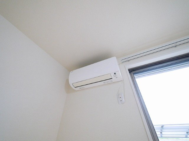 グランシャリオ瑠璃の設備|エアコンです