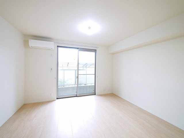 グランシャリオ瑠璃の居間・リビング|おしゃれな居間です