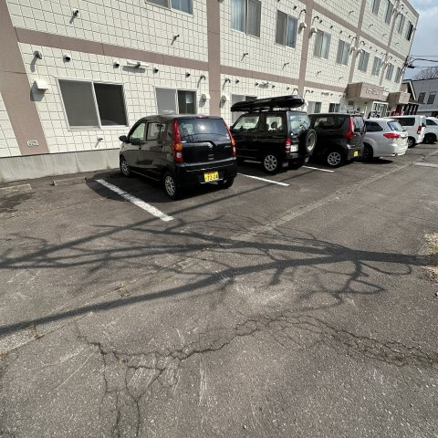 プラザマンション水元の駐車場