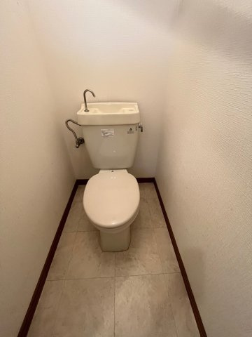 サンウイング南森町のトイレ