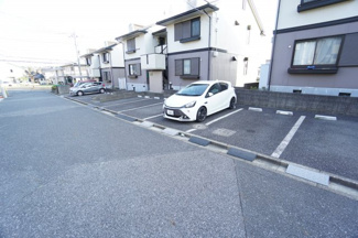 【駐車場】