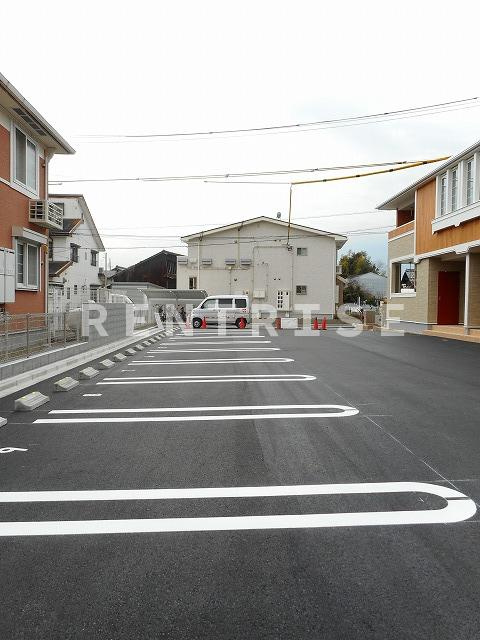 ソレイユ　ヌフの駐車場|駐車場