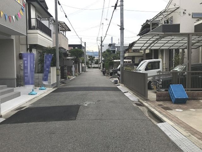 【前面道路含む現地写真】 | 南甲子園２丁目新築戸建
