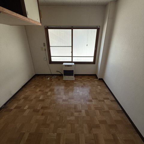 グリーンハイツＥＭＵの洋室