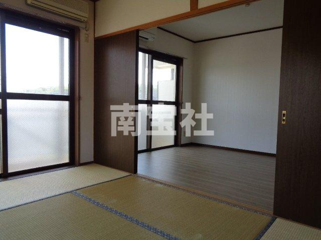 【和室】 | 和室、ちょっとしたくつろぎスペースにいかがでしょうか