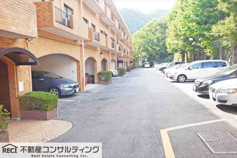 芦屋山手町ハウスの外観
