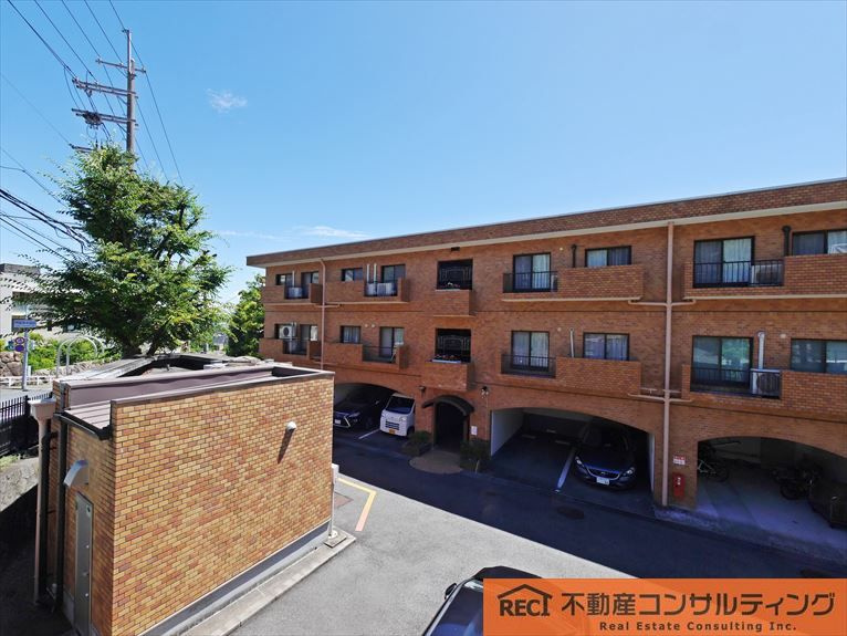 芦屋山手町ハウスの外観