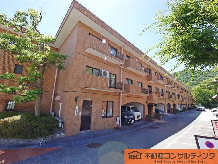 芦屋山手町ハウスの外観