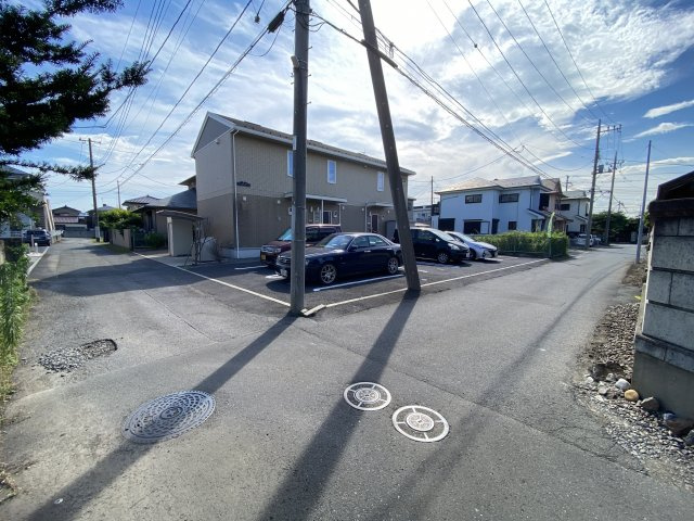 ファースト　ステージの駐車場