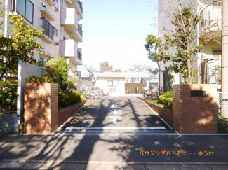 【エントランス】