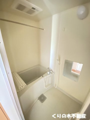 【浴室】 | アビテ馬越 | 日々の暮らしに欠かせないお風呂です（同タイプの室内写真です。実物は現況優先とします）