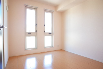 【洋室】 | サニーハイツ | 洋室