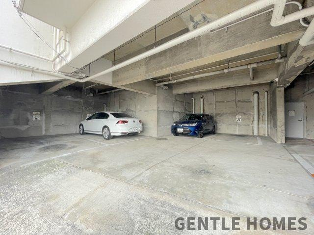 サンライフ平和ガーデンハウスの駐車場