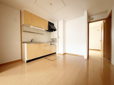 【居間・リビング】 | エテルノ　Ⅰ | ※同物件、別のお部屋の写真です。