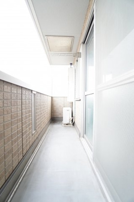 【バルコニー】 | レジデンス・デュオ | ※同物件・反転タイプの写真です。