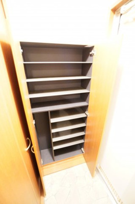 【収納】 | レジデンス・デュオ | ※同物件・反転タイプの写真です。