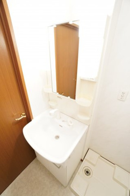 【独立洗面台】 | レジデンス・デュオ | ※同物件・反転タイプの写真です。