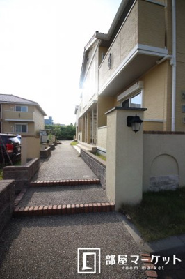 【エントランス】 | ファミーユ　Ａ棟