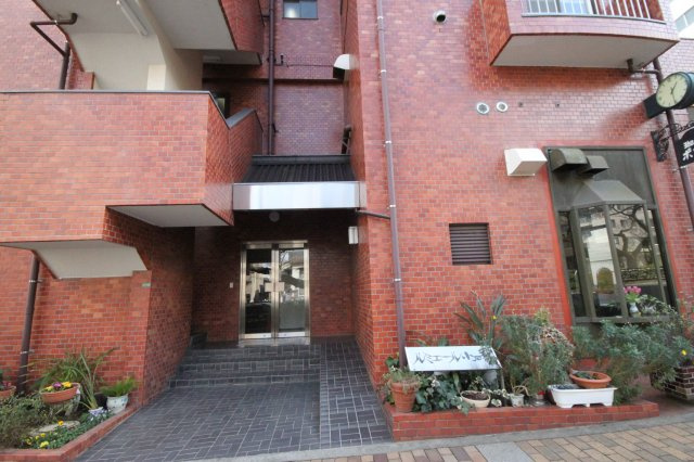 【エントランス】